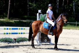 Carmen Melts ja eesti hobune Vip 90 cm võitja